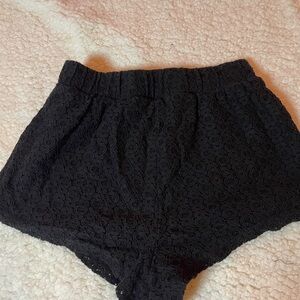 Forever 21 Black Textured Shorts